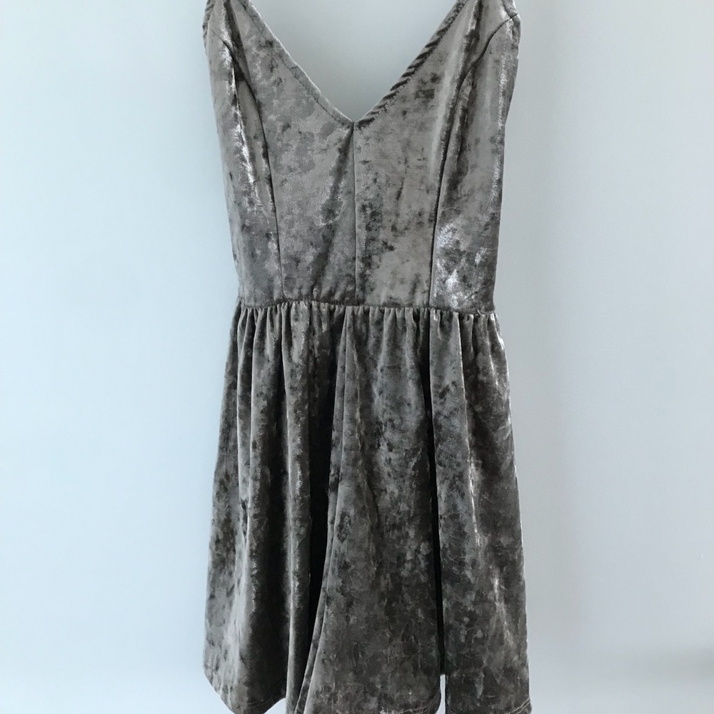 BRAND NEW (WITH TAGS) VELVET CRUSHED ROMPER! XS!